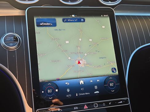 New 2026 Mercedes-Benz C 300 4MATIC Sedan image 18