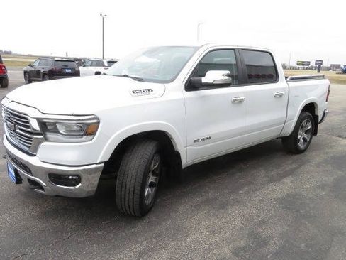 Used 2021 RAM 1500 Laramie AWD/4WD image 4