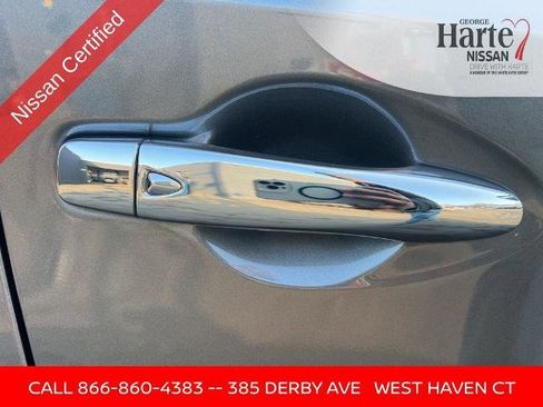 Certified 2022 Nissan Murano SV w/ Cargo Package image 11