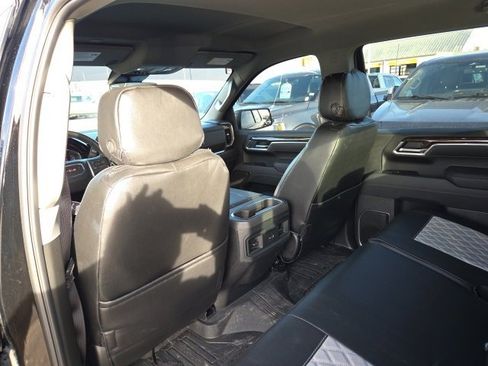 Used 2025 GMC Sierra 1500 Elevation image 16