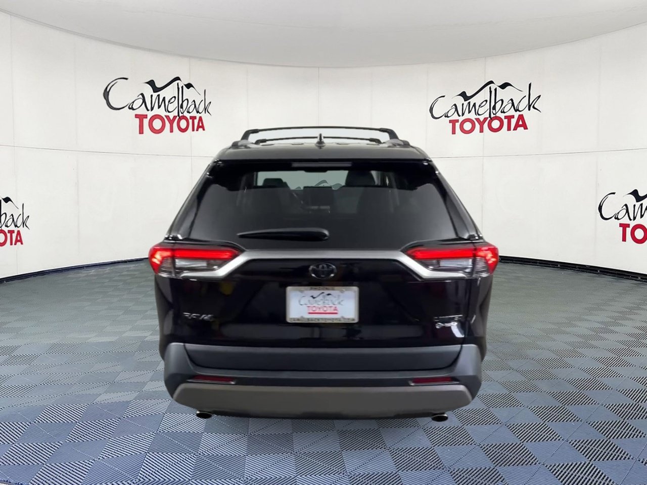 Used 2025 Toyota RAV4 Limited w/ Weather Package AWD/4WD image 3