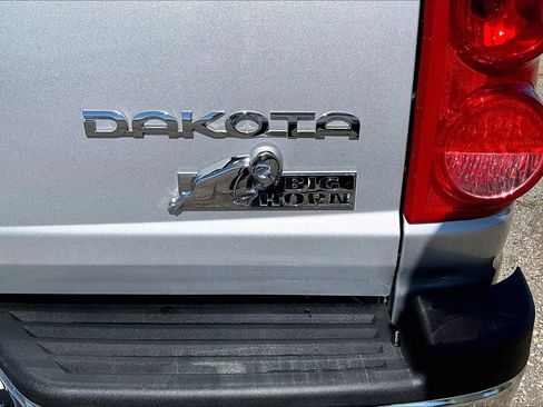 Used 2011 Dodge Dakota Big Horn AWD/4WD image 24