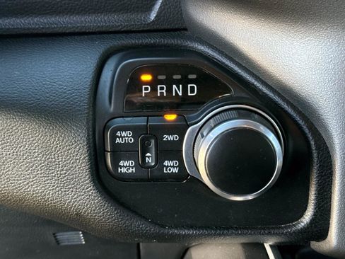 Used 2021 RAM 1500 Big Horn image 29