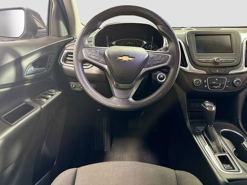 Used 2020 Chevrolet Equinox LT FWD image 21
