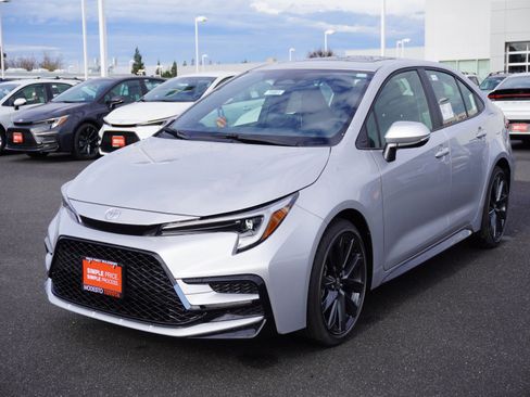 New 2026 Toyota Corolla XSE image 7