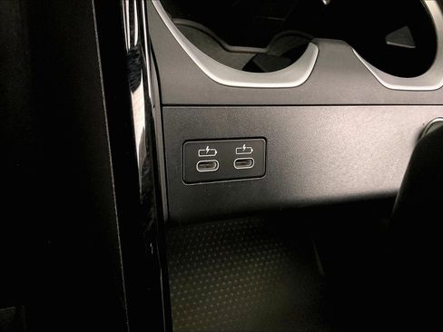 Certified 2026 BMW X1 xDrive28i w/ Technology Package AWD/4WD image 35