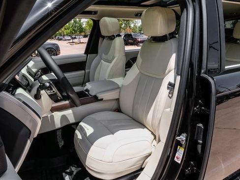 New 2026 Land Rover Range Rover Long Wheelbase SE AWD/4WD image 40