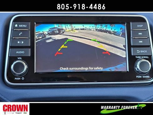 Used 2023 Nissan Versa SV image 31