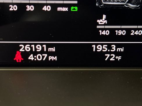 Used 2022 Audi Q5 2.0T Premium Plus w/ Premium Plus Package image 23