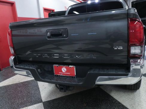 Used 2018 Toyota Tacoma SR5 image 26