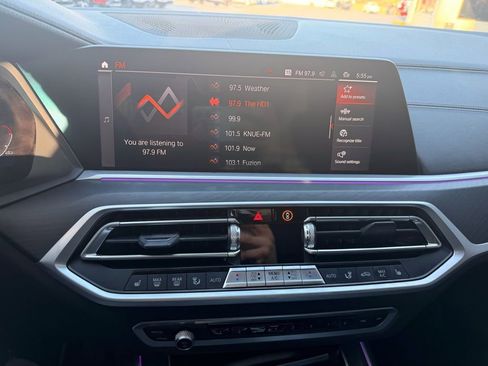 Used 2022 BMW X7 xDrive40i image 8