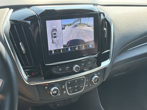 Used 2023 Chevrolet Traverse Premier w/ Redline Edition AWD/4WD image 25