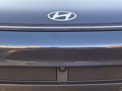 Used 2024 Hyundai Kona Limited AWD/4WD image 12