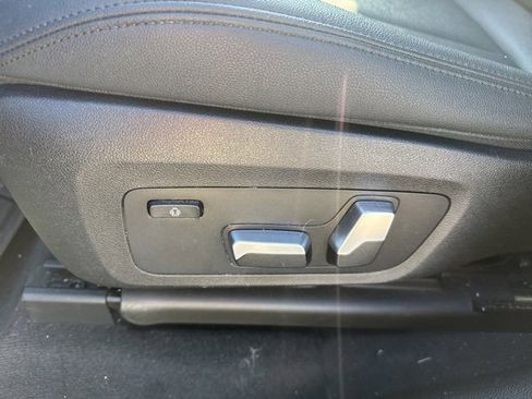 Used 2019 BMW X3 sDrive30i image 21