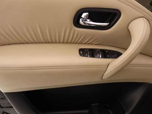 Used 2022 Nissan Armada Platinum w/ Captain's Chairs Package image 18