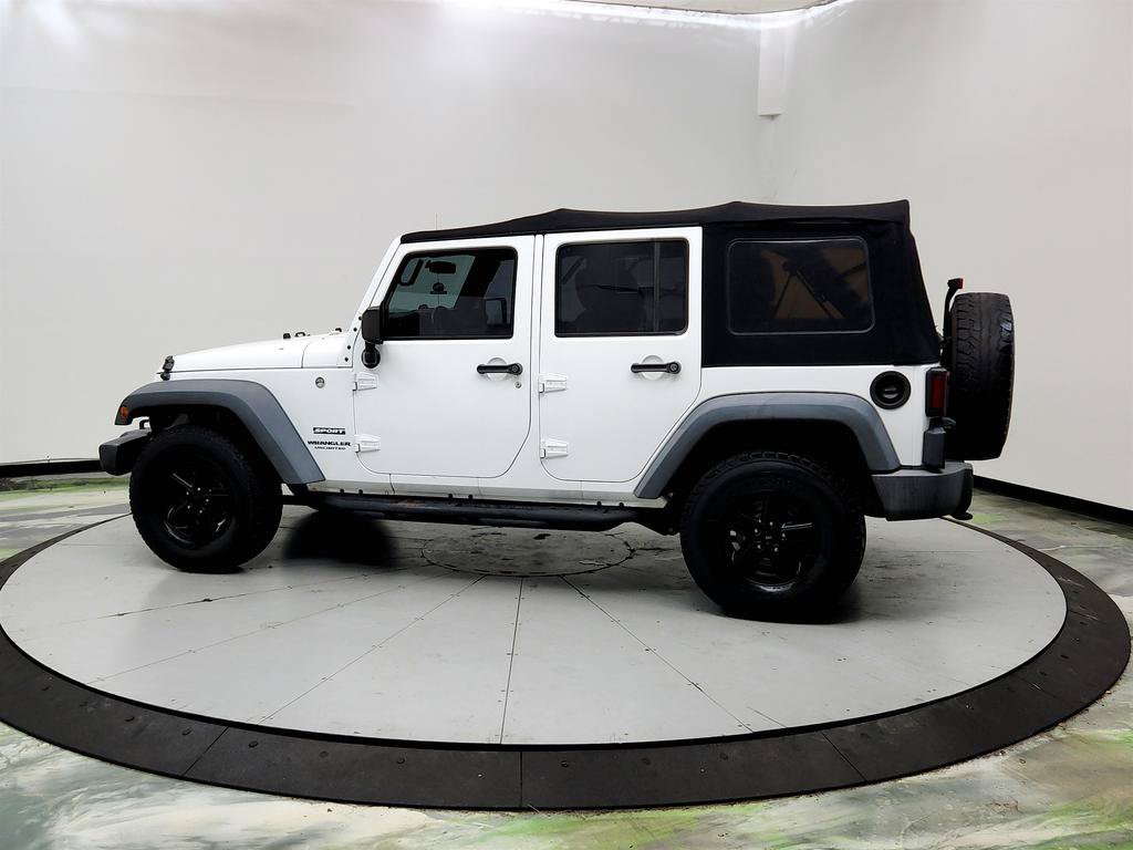 Used 2017 Jeep Wrangler Unlimited Sport w/ Max Tow Package AWD/4WD image 8