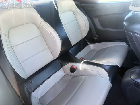 Used 2024 Ford Mustang Premium image 28