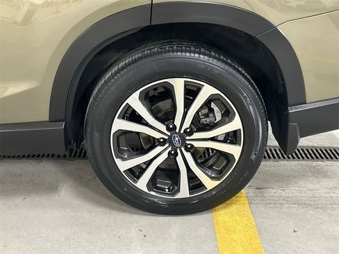 Certified 2023 Subaru Forester Limited image 11