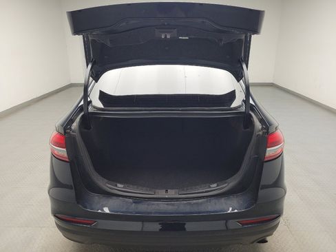 Used 2020 Ford Fusion SE FWD image 29