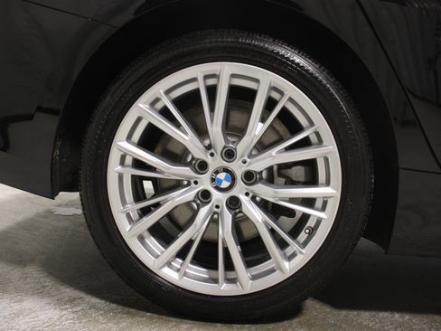 Certified 2023 BMW 330i xDrive Sedan w/ Premium Package image 26