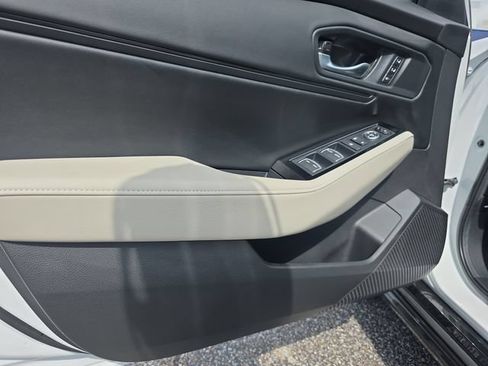 Certified 2025 Honda Accord Touring image 17