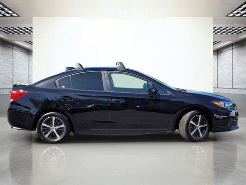 Used 2020 Subaru Impreza Premium image 6