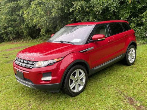 Used 2013 Land Rover Range Rover Evoque Pure Plus AWD/4WD image 2