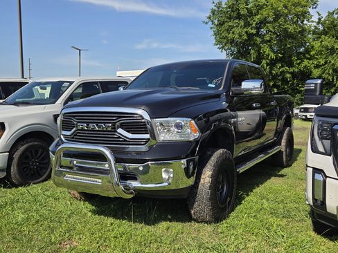 Used 2017 RAM 1500 Limited AWD/4WD image 3