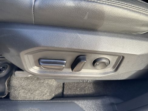 Used 2024 Toyota Tundra Limited image 20