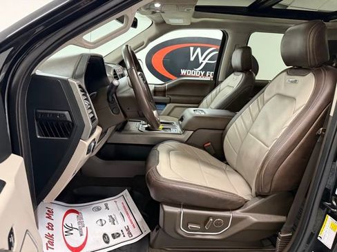 Used 2019 Ford F150 Limited w/ Trailer Tow Package image 12