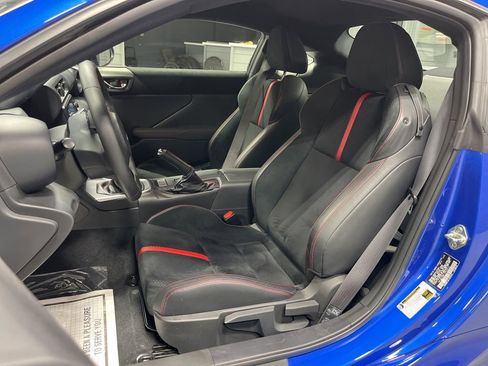 Used 2023 Subaru BRZ Limited RWD image 14