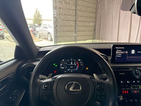 Used 2024 Lexus IS 350 F Sport RWD image 22