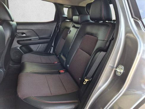 Used 2025 Nissan Kicks SR FWD image 18