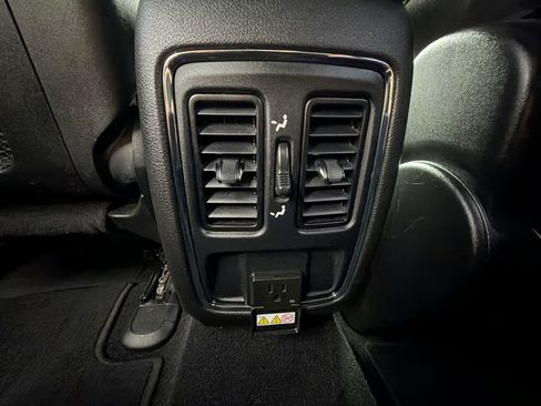 Used 2021 Jeep Grand Cherokee Freedom Edition RWD image 22