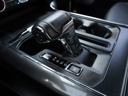 Used 2023 Ford F150 Lariat w/ Equipment Group 502A High image 14