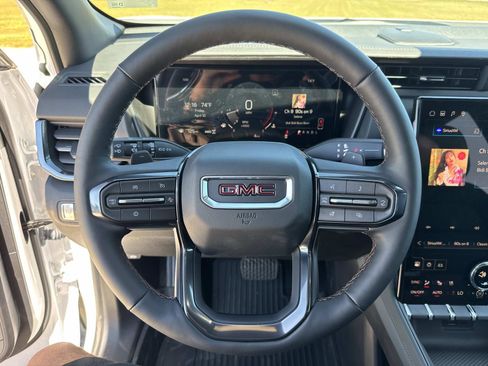 New 2026 GMC Terrain AT4 w/ Convenience Package III AWD/4WD image 30