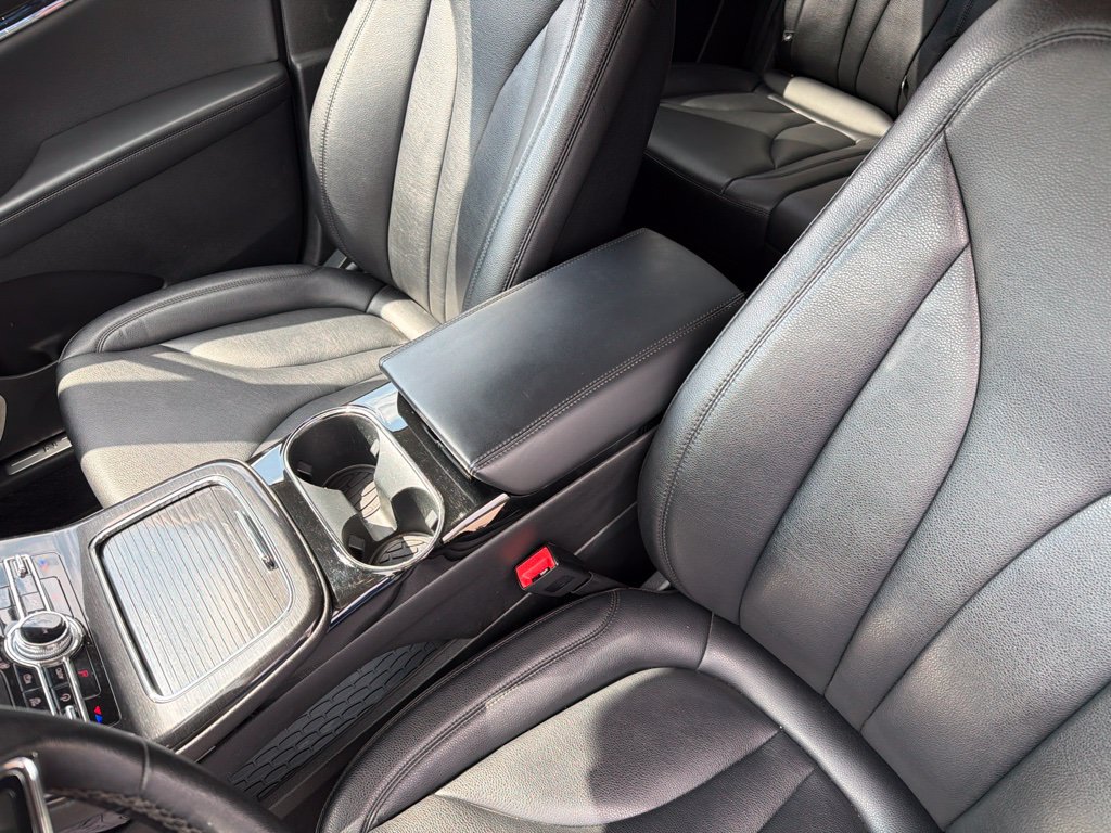 Used 2022 Lincoln Nautilus AWD w/ Premium Package image 18