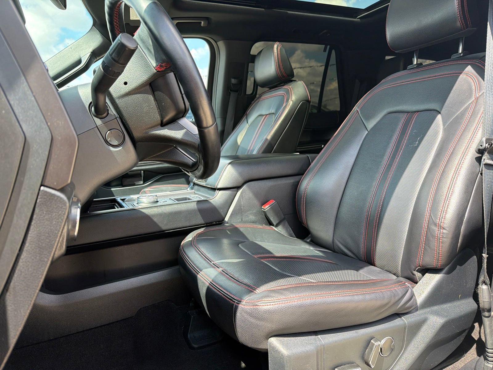 Used 2021 Ford Expedition Limited RWD image 8