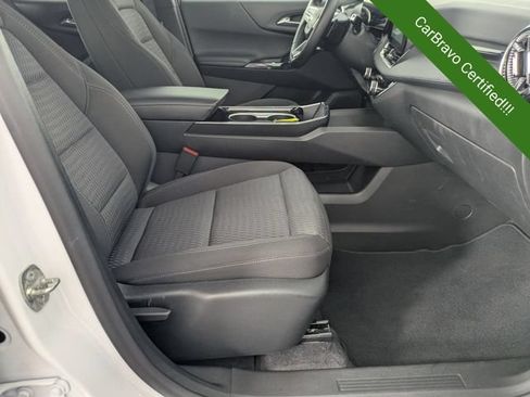 Used 2025 Chevrolet Equinox LT AWD/4WD image 34