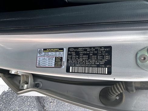 Used 2023 Hyundai Palisade SEL FWD image 6