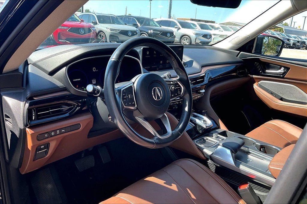 Used 2024 Acura MDX w/ Technology Package AWD/4WD image 13