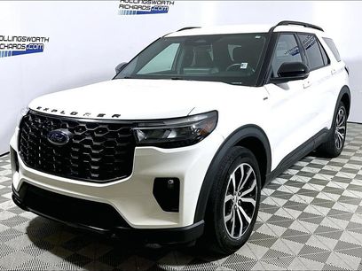 Used 2025 Ford Explorer ST-Line