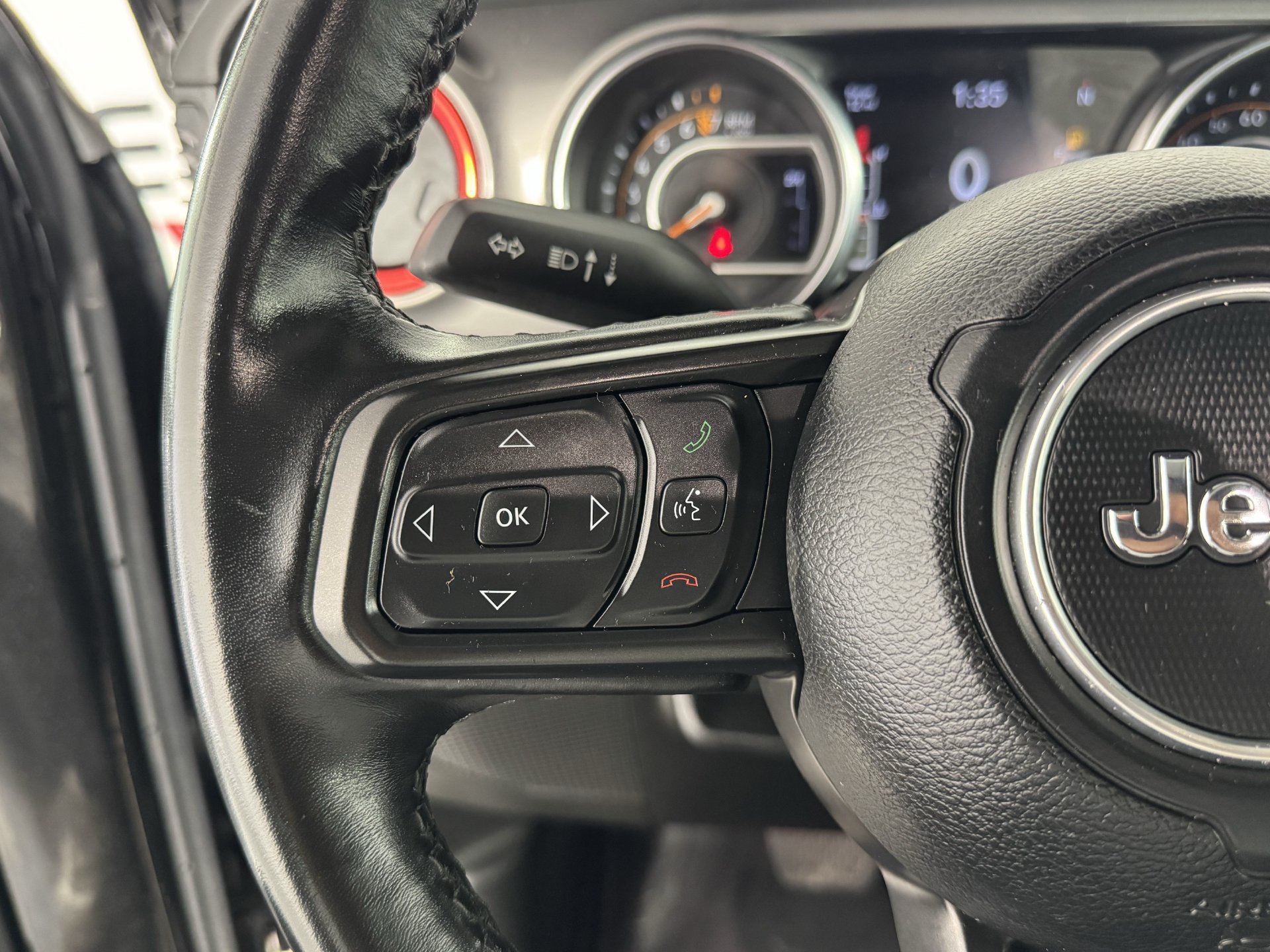 Used 2021 Jeep Wrangler Unlimited Sport AWD/4WD image 26