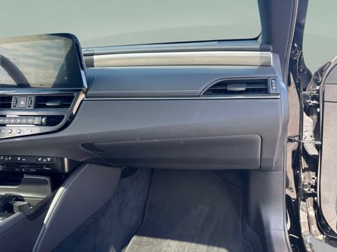 Used 2022 Lexus ES 350 F Sport w/ Accessory Package 2 FWD image 26
