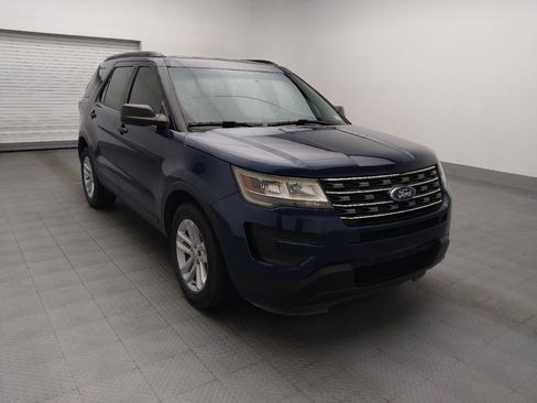 Used 2017 Ford Explorer FWD image 13