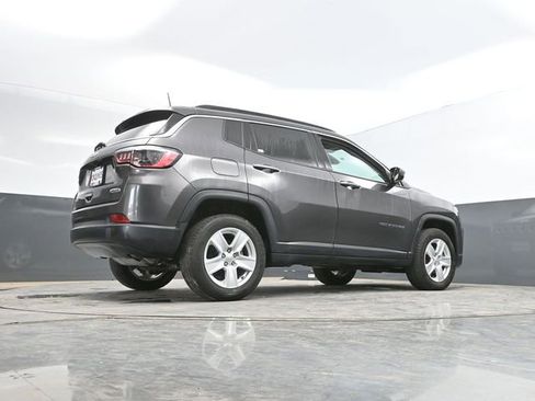 Used 2022 Jeep Compass Latitude AWD/4WD image 52