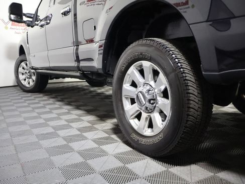 Used 2020 Ford F250 Platinum AWD/4WD image 12