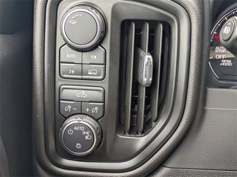 Certified 2023 Chevrolet Silverado 1500 Custom image 24