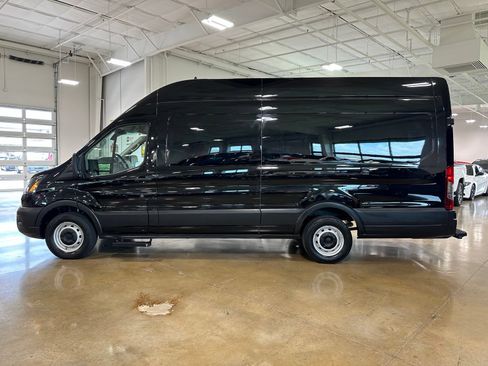 Used 2023 Ford Transit 250 148 High Roof Extended w/ Load Area Protection Package RWD image 6