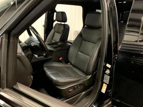 Used 2022 Chevrolet Tahoe RST w/ Luxury Package image 39